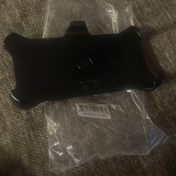 Otterbox‎ clip iPhone 12 & 12 pro - Picture 3 of 4